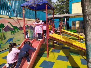 Imagen de 14 Agosto Reinauguración patio Pre-Kinder y Kinder.