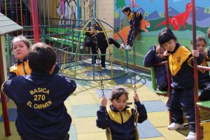 Imagen de 14 Agosto Reinauguración patio Pre-Kinder y Kinder.