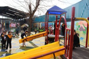Imagen de 14 Agosto Reinauguración patio Pre-Kinder y Kinder.