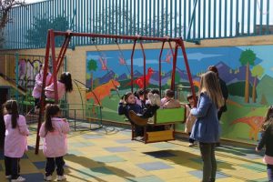 Imagen de 14 Agosto Reinauguración patio Pre-Kinder y Kinder.