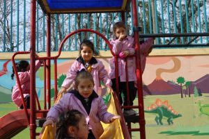 Imagen de 14 Agosto Reinauguración patio Pre-Kinder y Kinder.